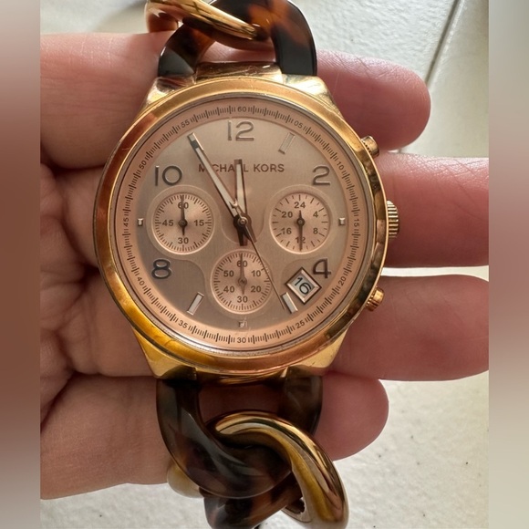 Michael Kors Runway Rose Gold Dial Two Tone Steel Strap Watch for Women … - Picture 2 of 6